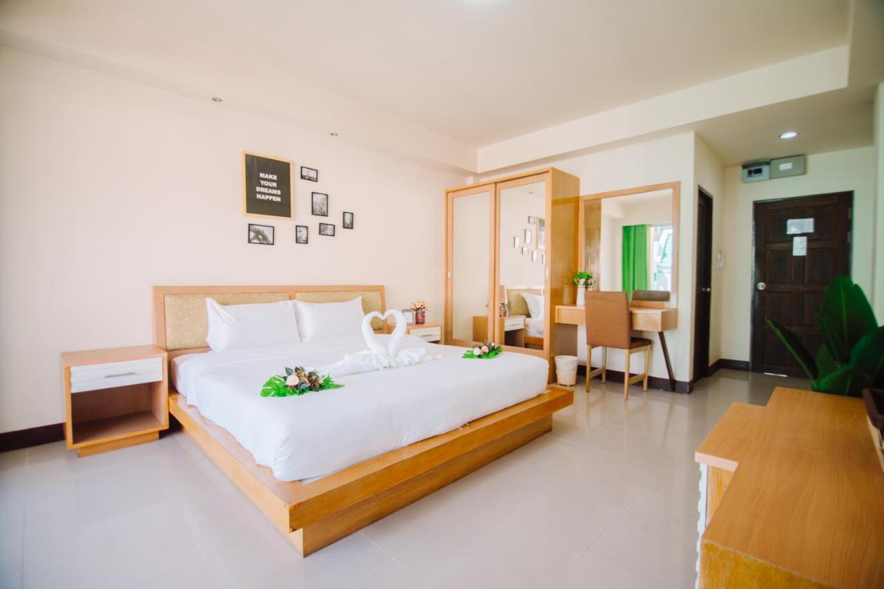 Patong Beach Side Hotel Kültér fotó